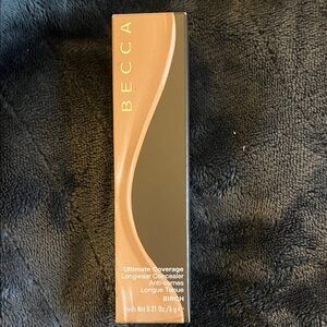 BECCA Ultimate Coverage Concealer - Birch